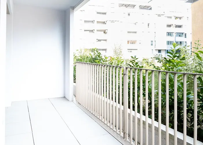 Masarykova - Modern 1-bedroom In Center & Free Parking Apartment *