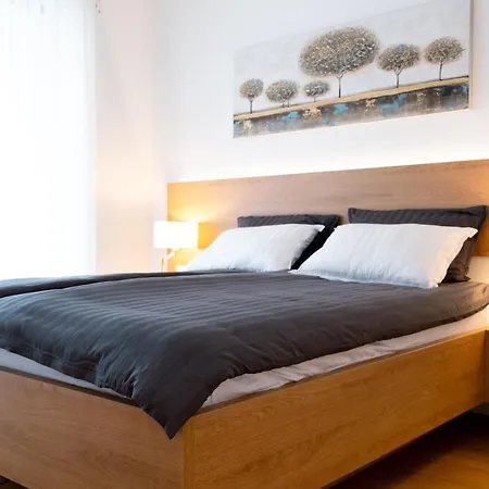 Masarykova - Modern 1-bedroom In Center & Free Parking *